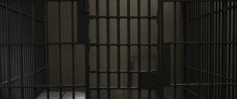 Prisoners' Advocate Says Incarcerated Populations Looking Down 'Death Tunnel' Until There's Widespread Vaccination